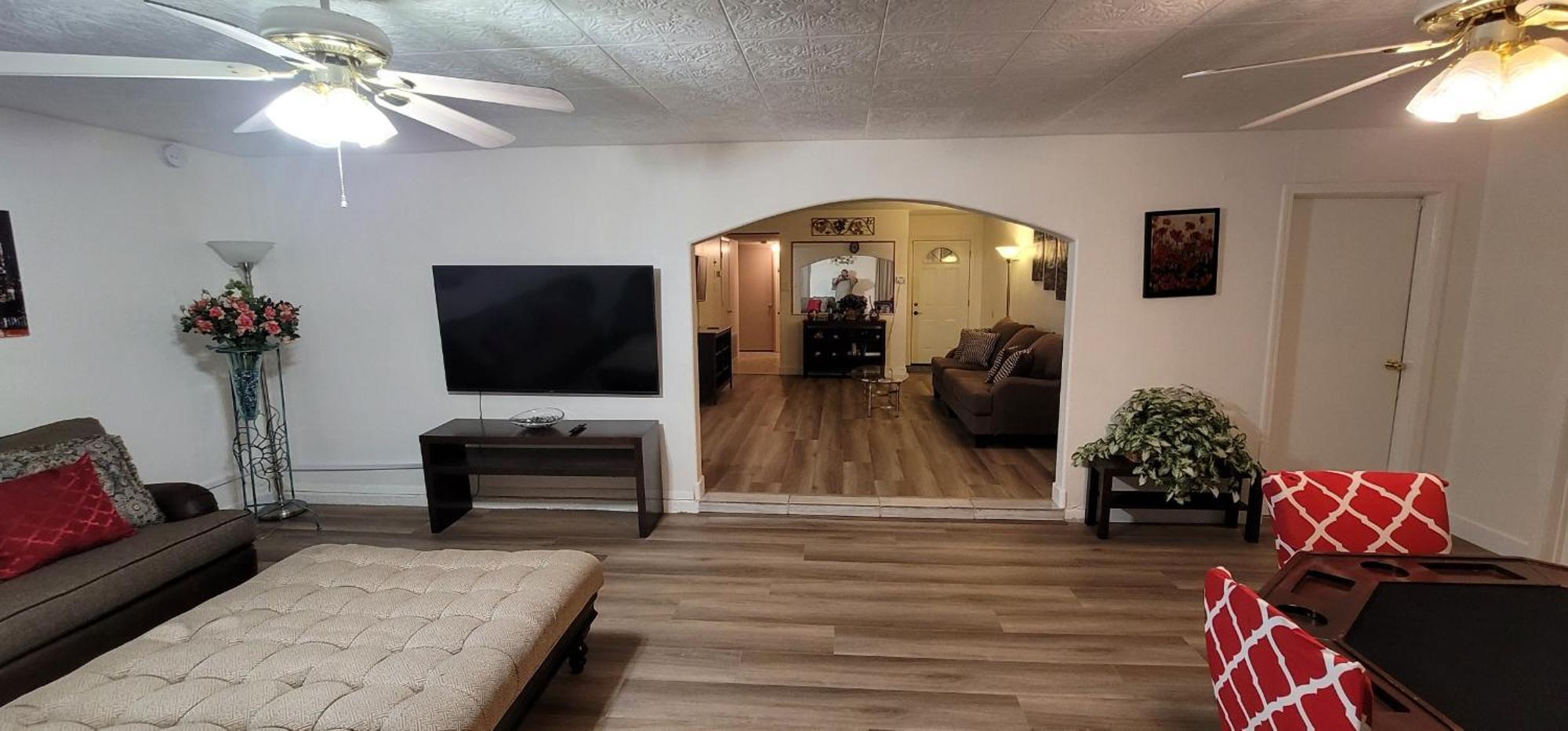 Vacation Home 3.5 Mi To Strip/Dt/Outlt Up To 8 Gst Las Vegas Ngoại thất bức ảnh